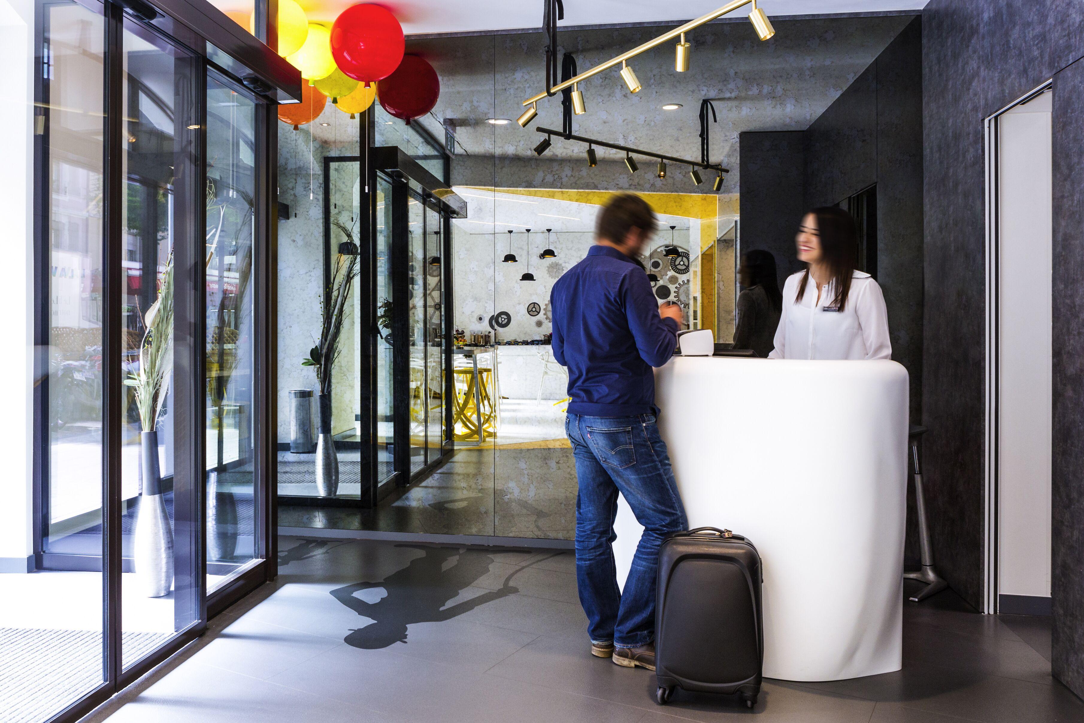 Visionapartments Rue De Berne - Contactless Check-in Apartahotel Ginebra